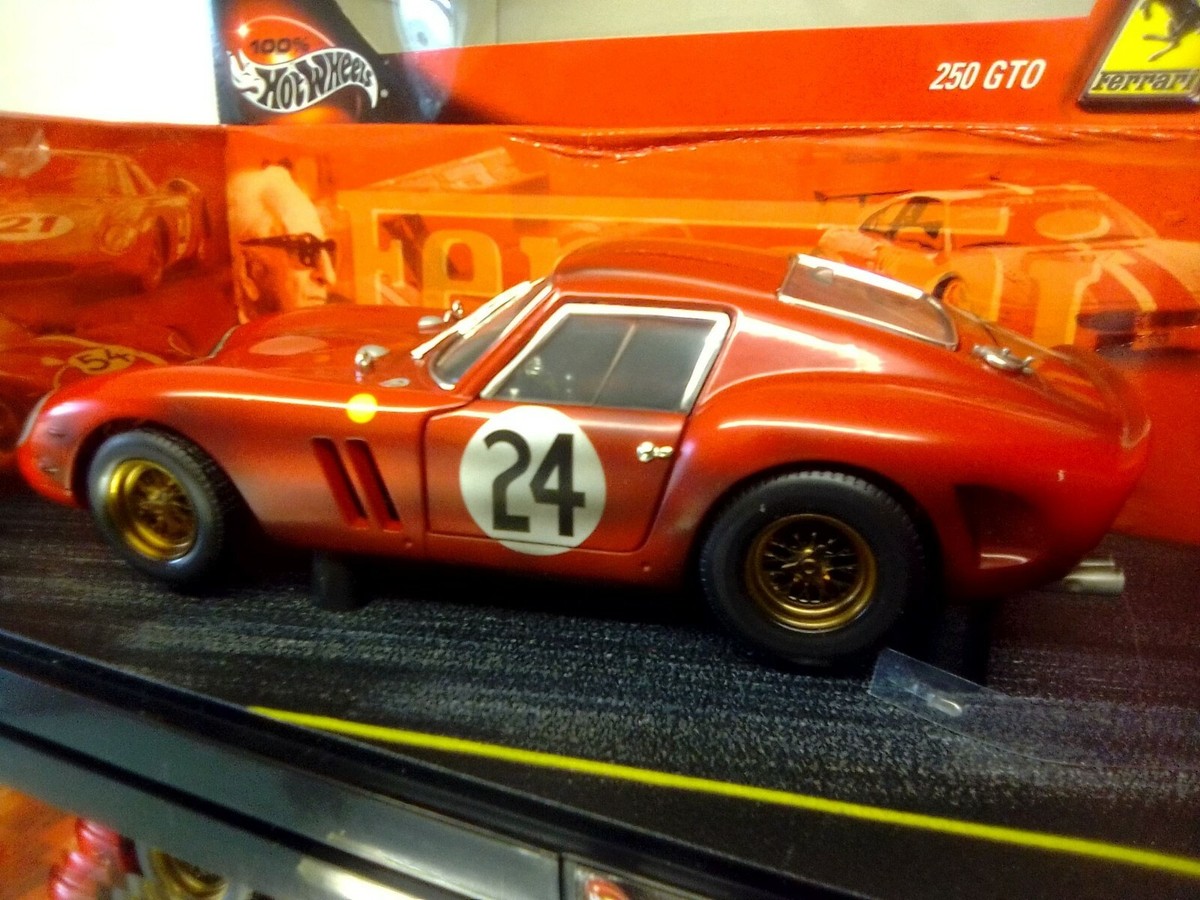 ミニカー Hot Wheels THE HOT ONES FERRARI GTO s-l400.jpg