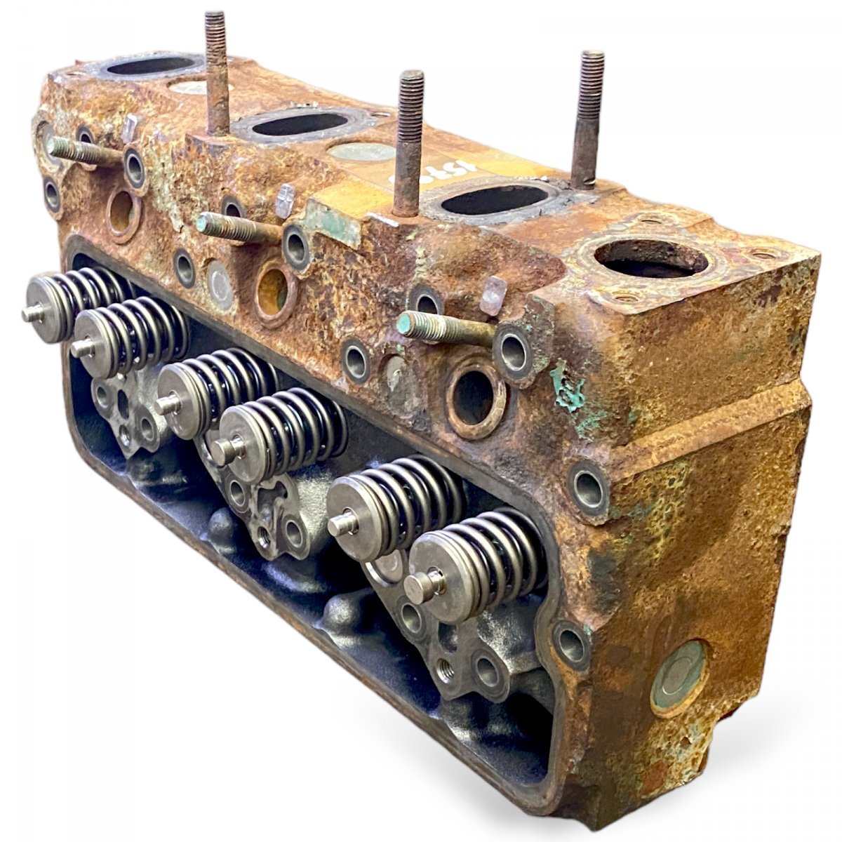 8112749 477893 8118749 1001515 Cylinder Head D7D VOLVO truck parts  