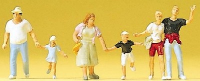 Preiser 10326 HO Passengers in a Hurry (6)