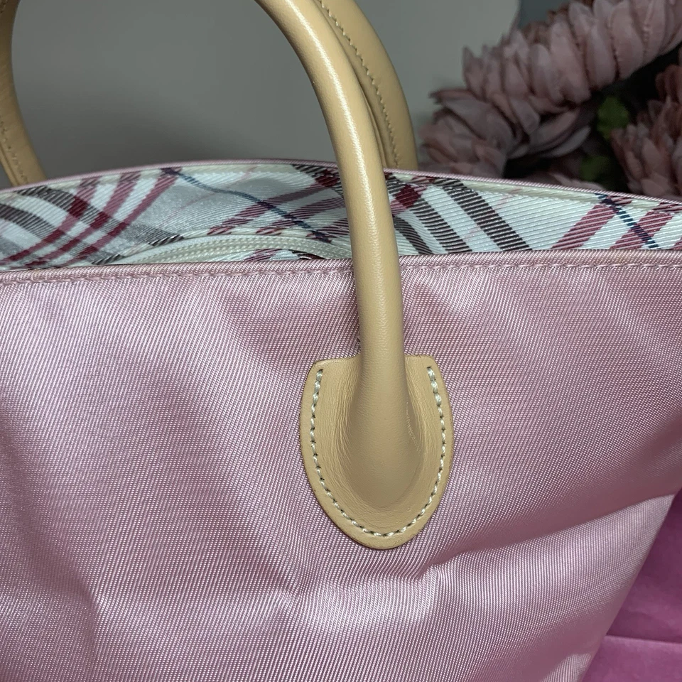 Mini bolso de mano Burberry usado Foto 4 de 4