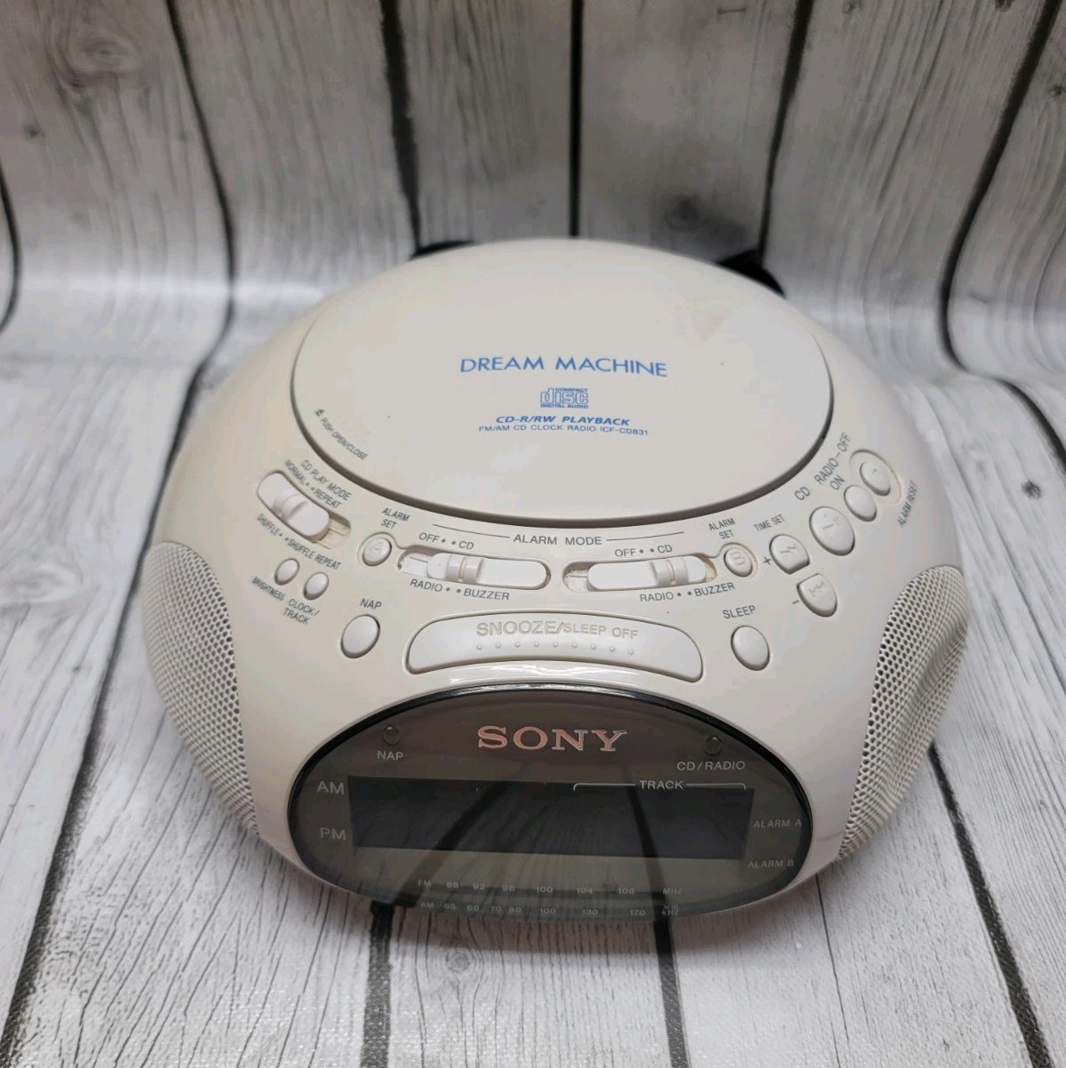 Alarm/clock Off White Tested