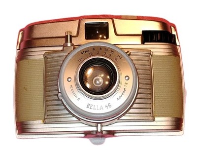 Bilora Bella 46 Compact Film Camera Manual Focus Silver/Gray w/ Case & Strap