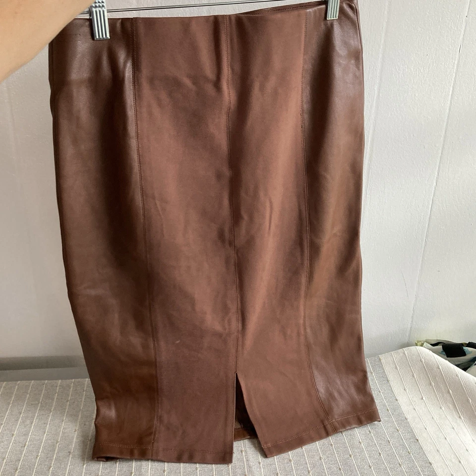 Andrew Marc New York Chocolate Brown Vegan Leather Pencil Skirt Size Small - Image 4 of 4