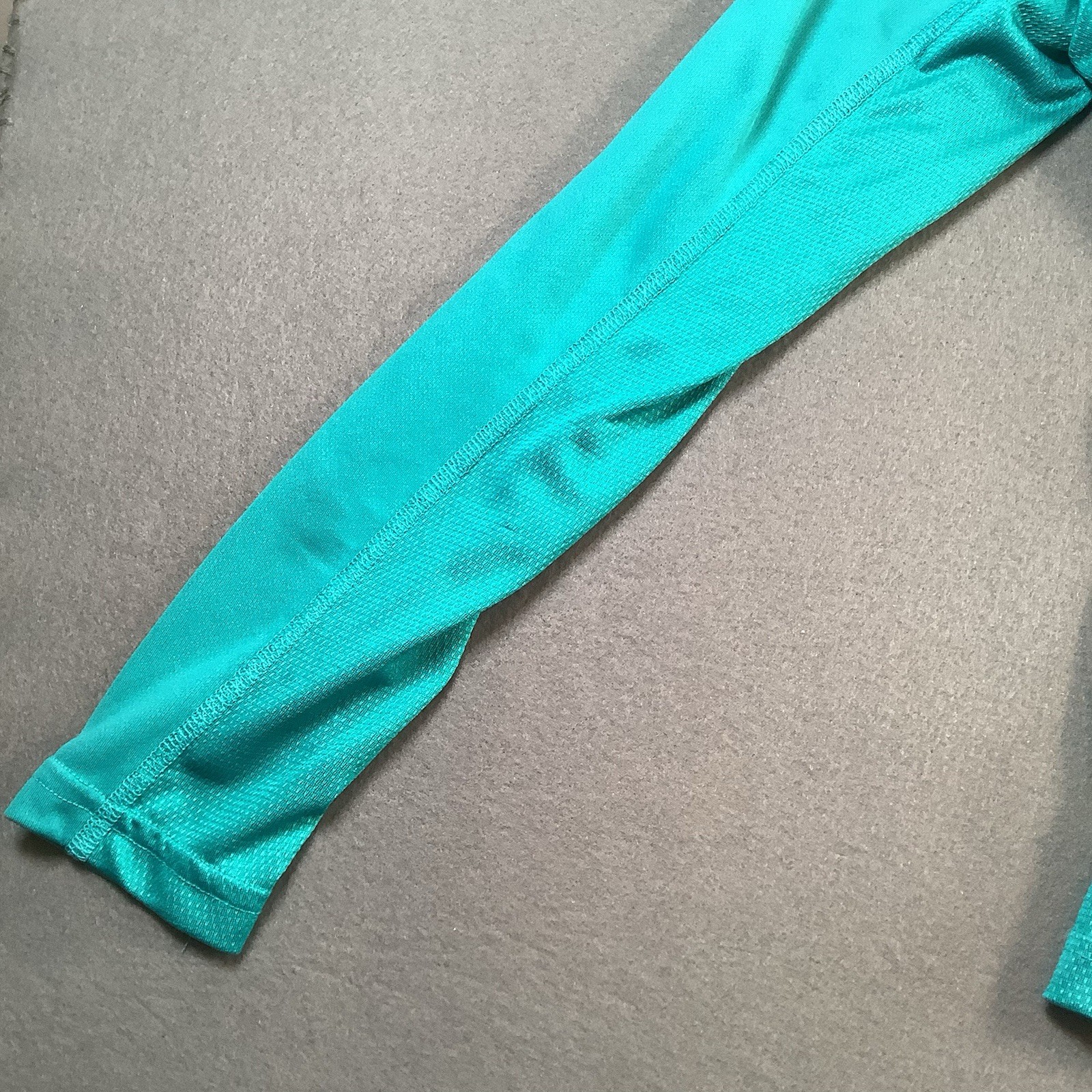 NWOT Huk Performance Fishing Shirt Mens Large Aqua Long Sleeve Pullover W