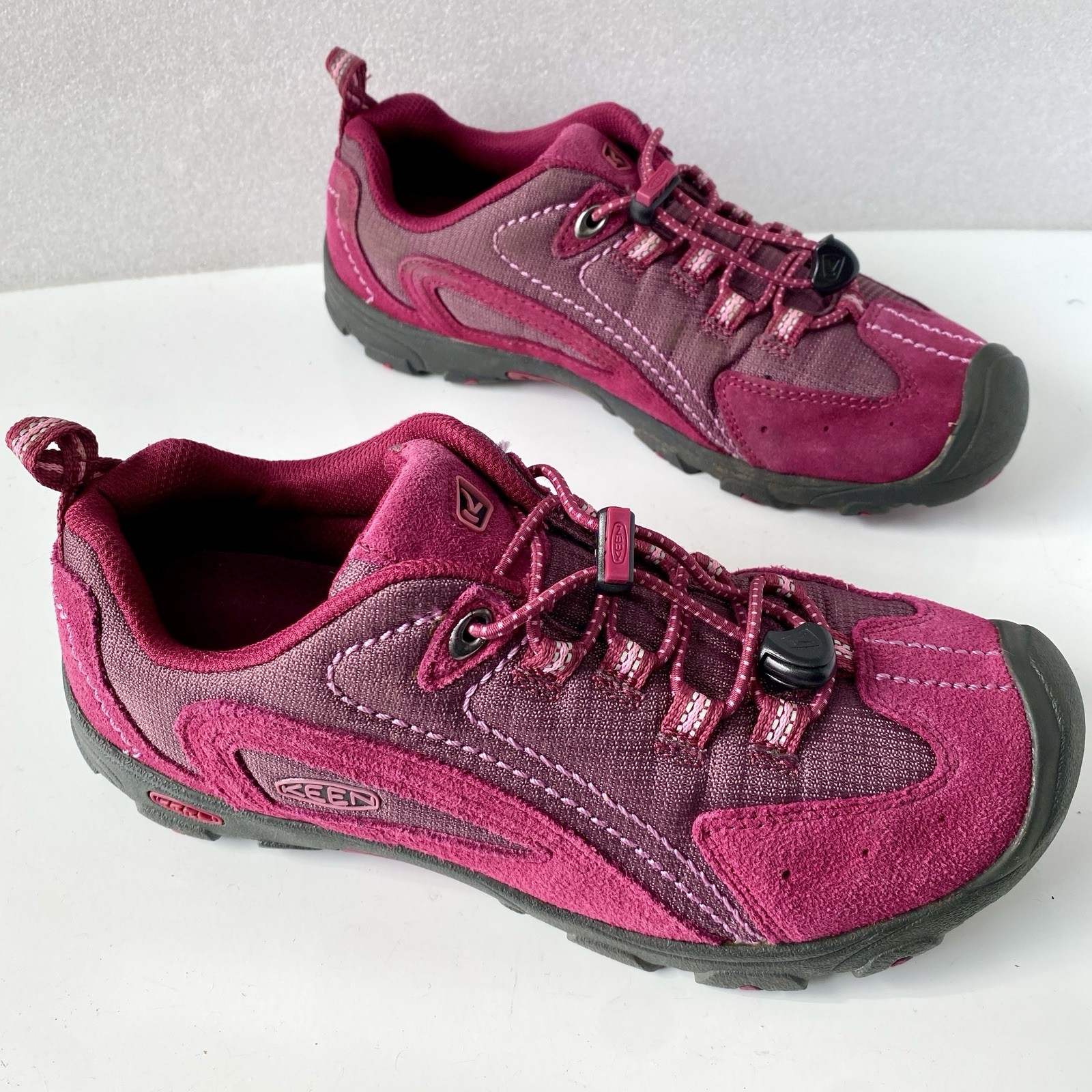 Scarpe da trekking KEEN Parker rosa rubino da donna taglia US 5 pelle scamosciata outdoor passeggio