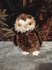 Douglas plush owl,7 in,cute and fluffy.