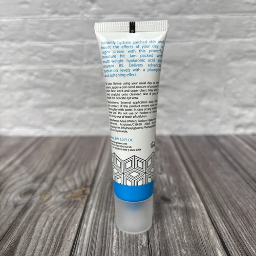 The Hero Project Hyasoft Instant Moisture Boost 30ml ~ New & Unused - Picture 2 of 2