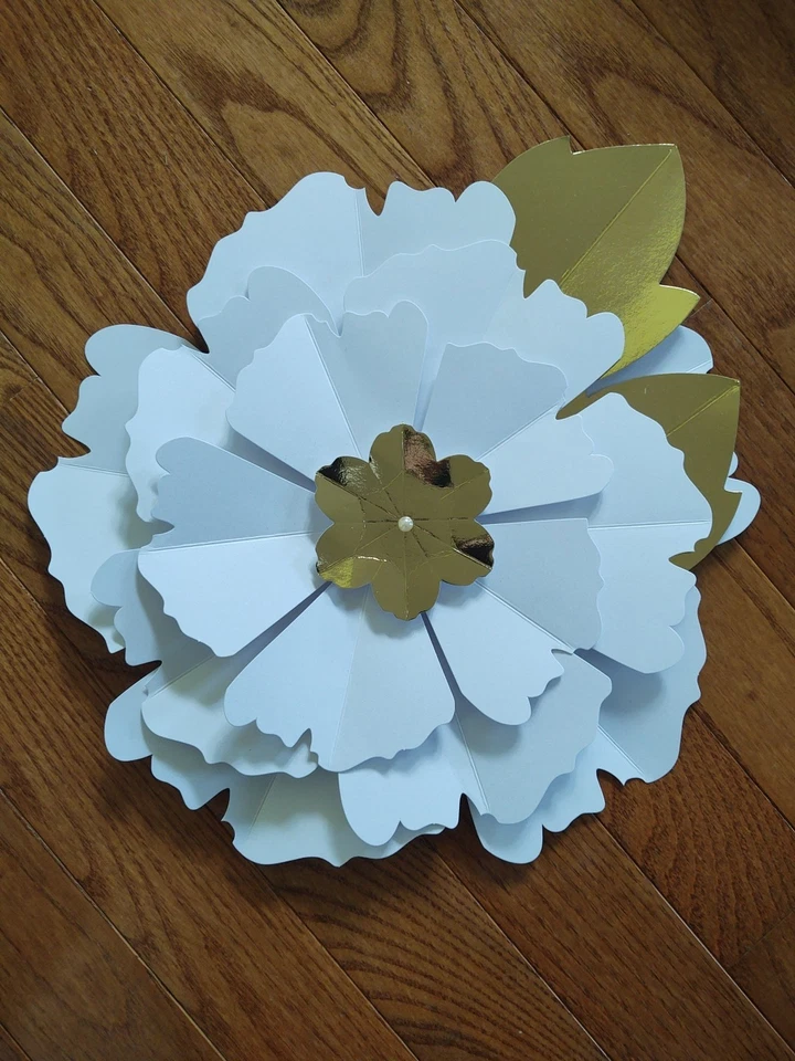 Target Spritz 3D Papel Flor Colgante Decoraciones - Lote de 8 Ducha Boda Foto 3 de 4