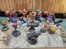 Skylander Giants Collectible Figures Lot Of 16