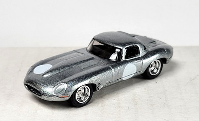 Hot Wheels loose Premium Jaguar Lightweight E-Type XKE silver