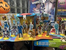 Batman Robin 1973 Playset Ideal w/ Figures Bases Vtg See Pics Incomplete