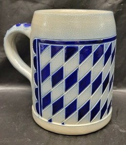 Salt glaze blue checkered beer stein Handarbeit Salzglasur ~ Germany 428/5