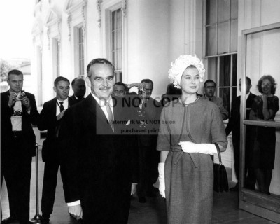 PRINCESS GRACE OF MONACO PRINCE RAINIER III AT WHITE HOUSE - 8X10 PHOTO (BB-169)