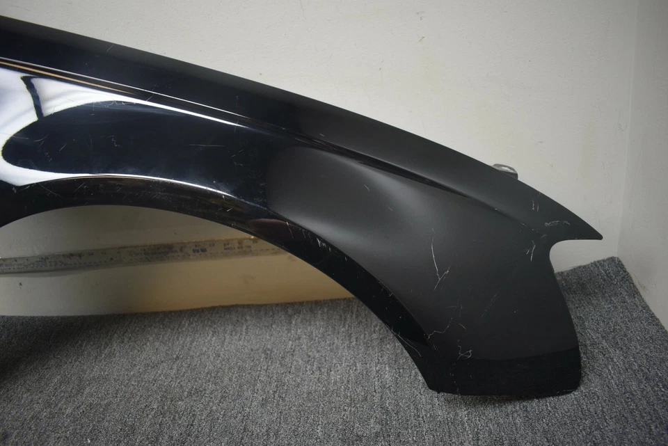 Guardabarros delantero derecho AUDI A4 S4 S-LINE 2009-2012 OEM de fábrica Foto 3 de 4