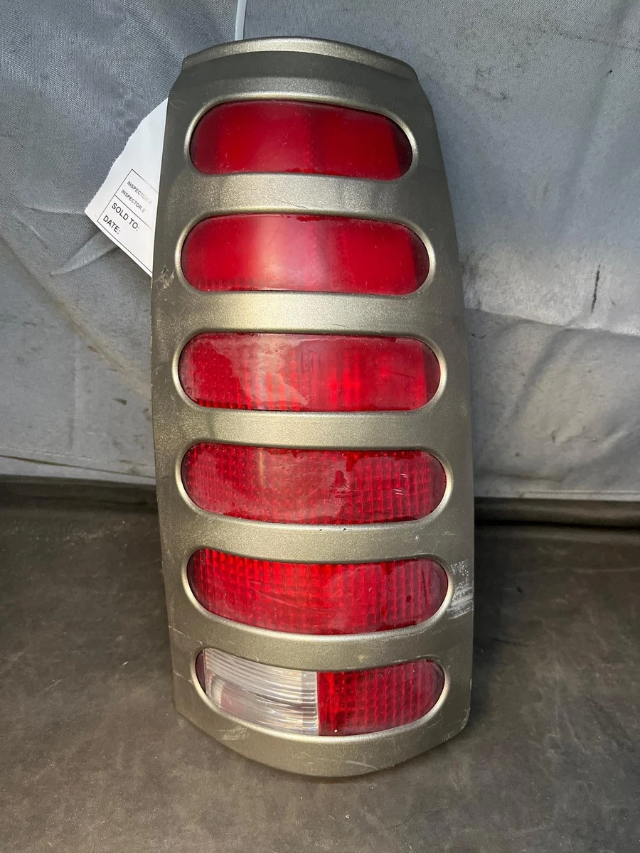 736508_7 736508_7