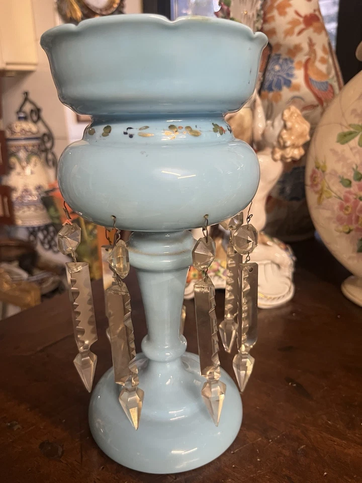 PORTE ANANAS EN OPALINE BLEUE ET PENDELOQUES 19 EME SIECLE - Photo 2/4