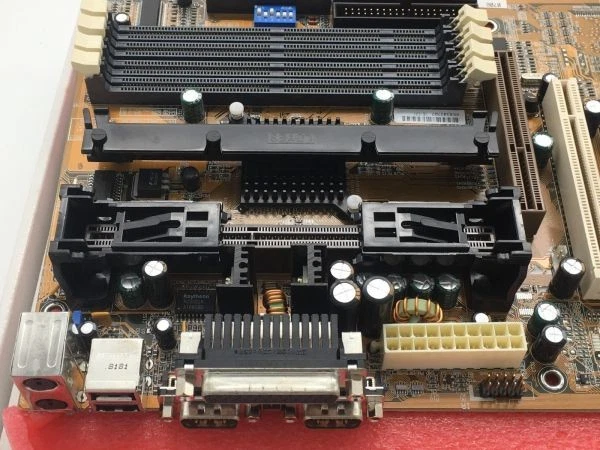 Fic motherboard atx slot 1, rev 1.15me11, 5x pci,2x isa, 1x agp, 2s/1p/2usb,acc - Image 3 of 4