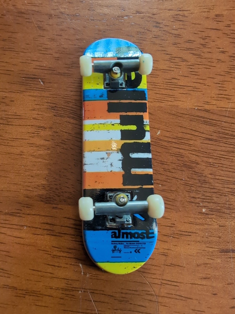 スケートボード 90's OUTDOOR PRODUCTS made in usa Vintage 90s WORLD INDUSTRIES skateboard Flame Boy deck NEW