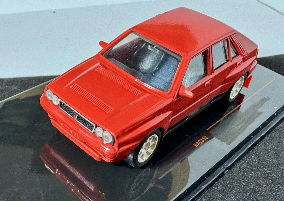 LANCIA DELTA HF INTEGRALE 16v 1989 TEST CAR PLAIN BODY RED VITESSE 1:43 - Immagine 3 di 4