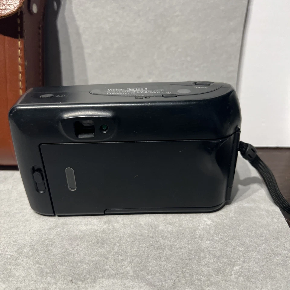 Vivitar Point & Shoot Camera 450PZ Zoom Series 1 AF 38-70mm w/Rohlik Case✅ (131) - Image 4 of 4