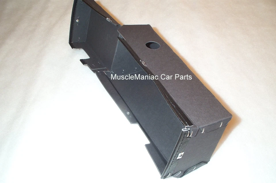 Chrysler 300 1967 1968, New Yorker, Newport guantera 67 68 Foto 3 de 4