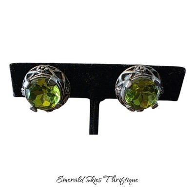Miracle Art Deco Style Green Silver Tone Clip Earrings cutout free ship