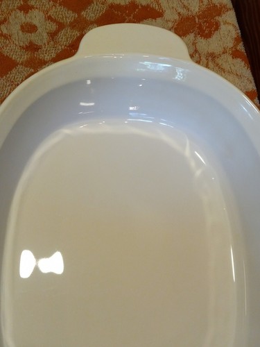 Corning Vineyard Broil and Bake set Platter, Casserole, fork, and spoon white - Picture 7 of 12