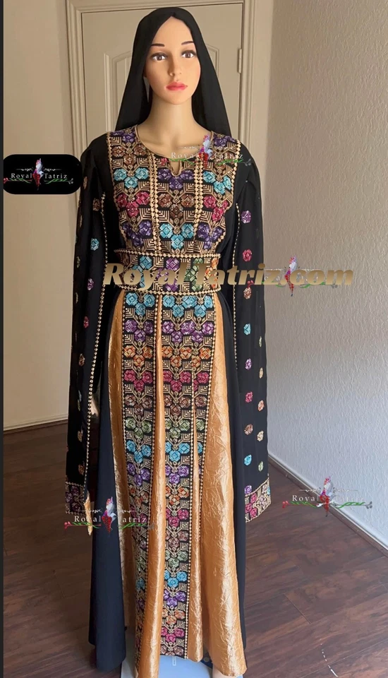 Tatreez Real Floral Bordado Tradicional Thoub Con Satén Elegante Foto 3 de 4