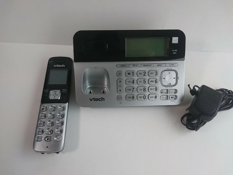 VTech DECT6.0 Main Charger Base and phone only CS6859 very good condition - Image 2 of 2