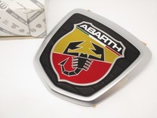 stemma logo ABARTH 500 CINQUECENTO POSTERIORE ORIGINALE SATINATO REAR EMBLEM 