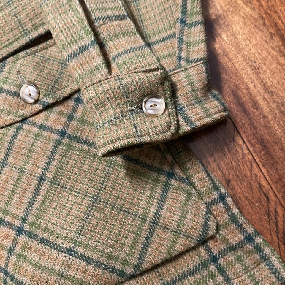 Woolrich Jacket Mens Medium Green Plaid Belted Field Hunting Cruiser Pockets - Image 4 of 4