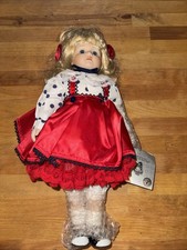 Victoria Imex Porcelain Windup Wanda Doll Plays “Tomorrow” Blond Hair Red Dress