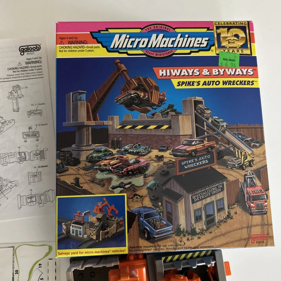 Micro Machines Hiways & Byways Spike's Auto Wreckers - Galoob 1996 Comp w/Box - Image 3 of 4