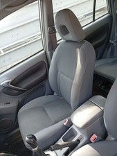 Siège Toyota RAV4 II