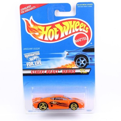 Hot Wheels 1997 - BLUE CARD COLLECTOR - JAGUAR XJ220 - STREET BEAST