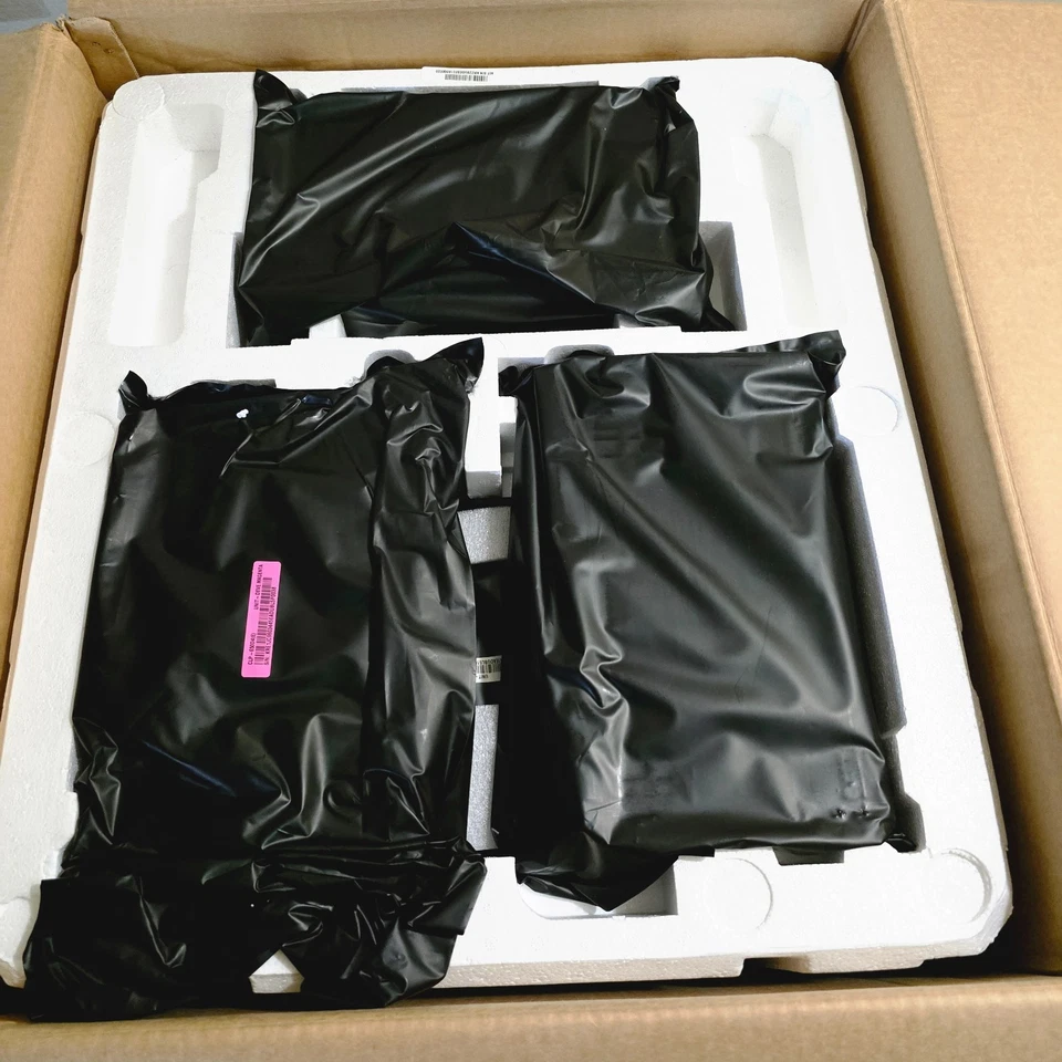 Impresora láser Samsung CLP-650N caja abierta color sin usar lista para red 20 PPM Foto 4 de 4