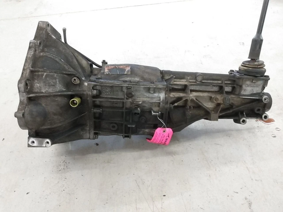 Chevrolet Camaro Manual Transmission 5 Speed 3.8L V6 6 Cylinder Fits 96-02 Foto 2 de 4