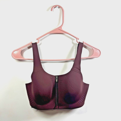 Victoria's Secret VSX Featherweight Max-Front Close Sport Bra Size 32C NWOT