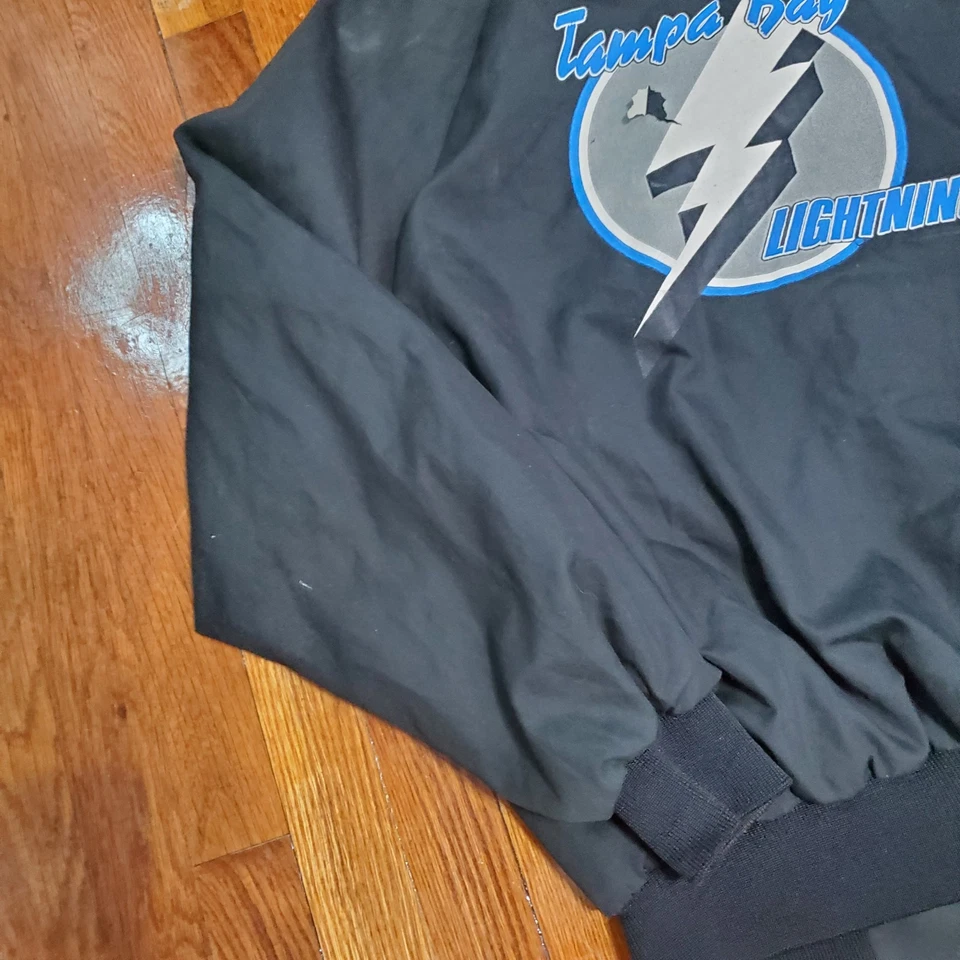 Vintage Rare Tampa Bay Lightning Bomber Jacket Man's Size L Thrashed  - Image 2 of 4