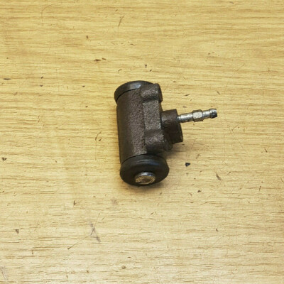 BMW E30 [82-94] Rear Wheel Brake Cylinder