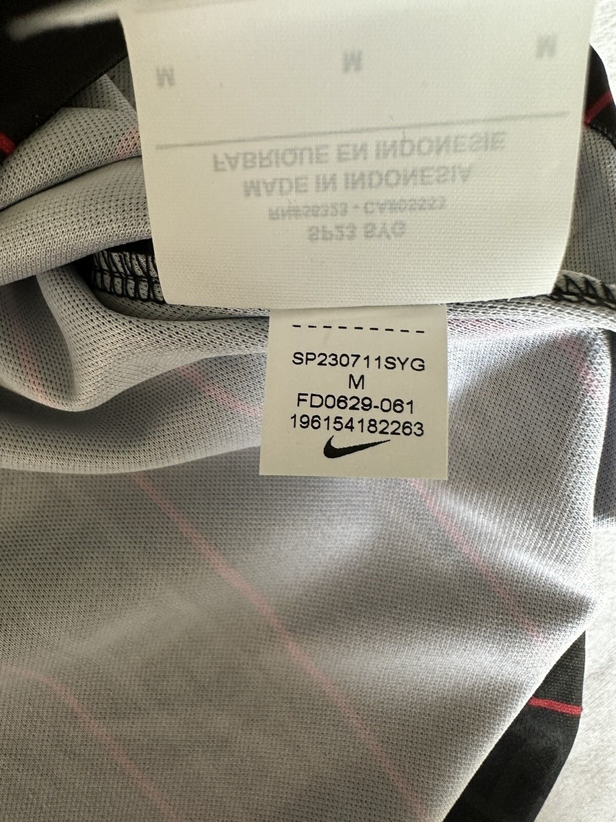 Liverpool x LeBron YNWA Édition limitée 2023 2024 - Ultra Maillots