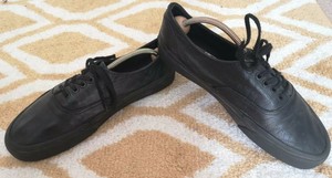 black leather vans size 6