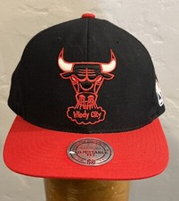 CHICAGO BULLS Windy City Mitchell & Ness Black Red Hat Cap NBA Adjustable Strap