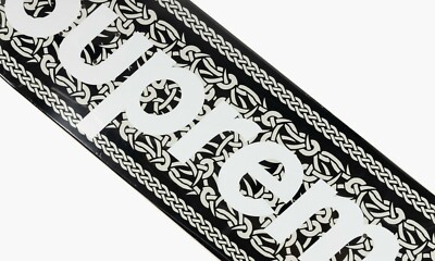 21AW□Supreme□Celtic Knot Skateboard Deck