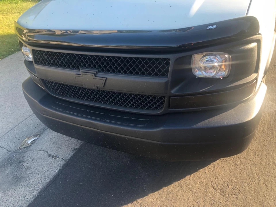 AVS BugFlector Hood Protector Bug Shield Deflector for 03-24 Express Savana Van - Image 3 of 4