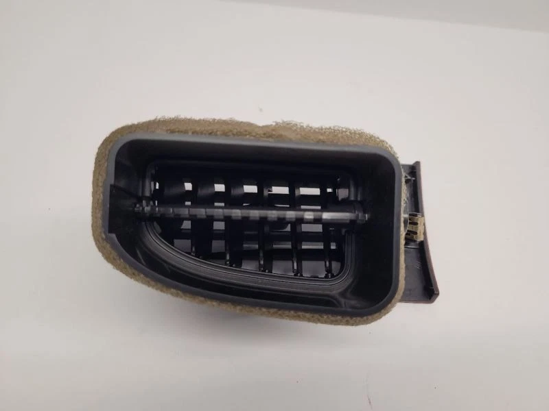 Chevrolet Avalanche 2007-2014 izquierda izquierda izquierda izquierda ventilación del tablero exterior Foto 4 de 4