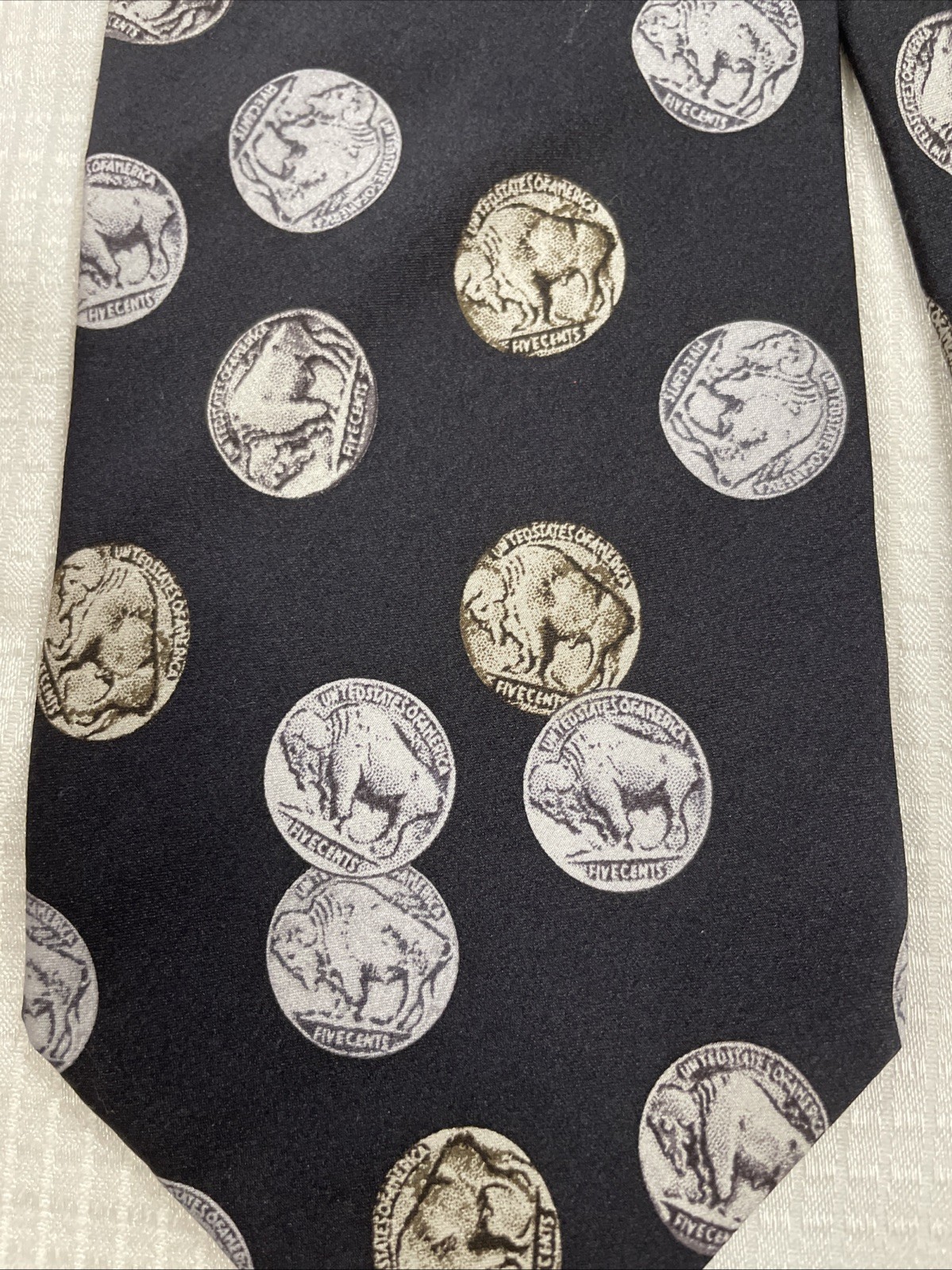 Museum Artifacts Authentic Buffalo 5 Cent Men's S… - image 5