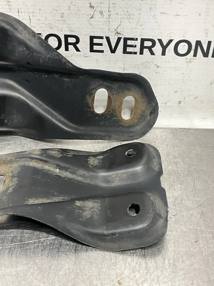 1990-1995 Toyota 4Runner Rear Bumper Mounting Brackets Used L&R Side OEM - Image 3 of 3