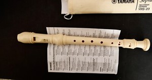 YAMAHA Y R-23 Soprano Recorder German, use instructions included