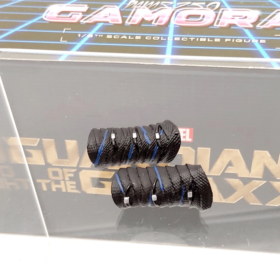 Hot Toys MMS259 Guardianes La Galaxia Gamora 1/6 Figura de Acción Guanteletes Solo Foto 2 de 3